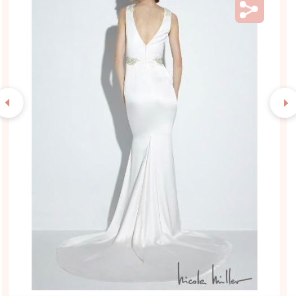Nicole Miller Silk Alexandra Wedding Gown 10 - Picture 2 of 9